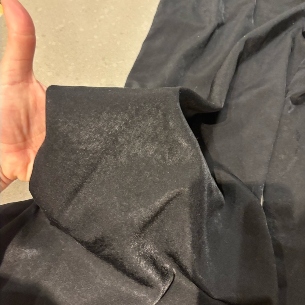 BCBGMAXAZRIA women’s black pants - Picture 9 of 10